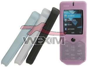 Etui silicone Nokia 7500 Prism (noir)
