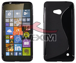 Housse noire Nokia Lumia 640